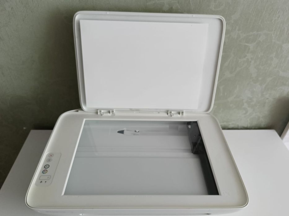 Продам Принтер МФУ HP Deskjet2320