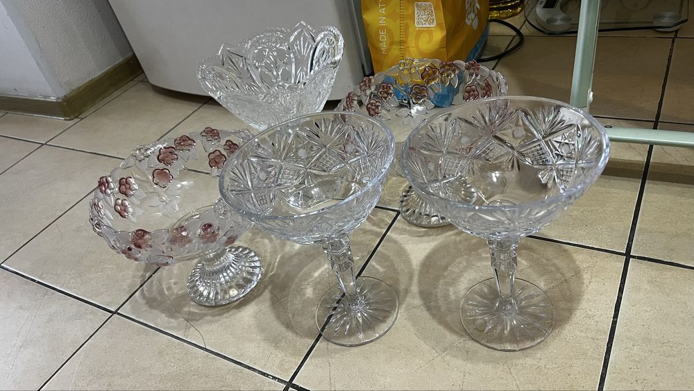 Вазы отдам даром