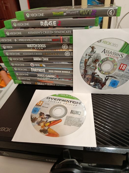 Xbox ONE  + 5 jocuri la alegere + 1 controller