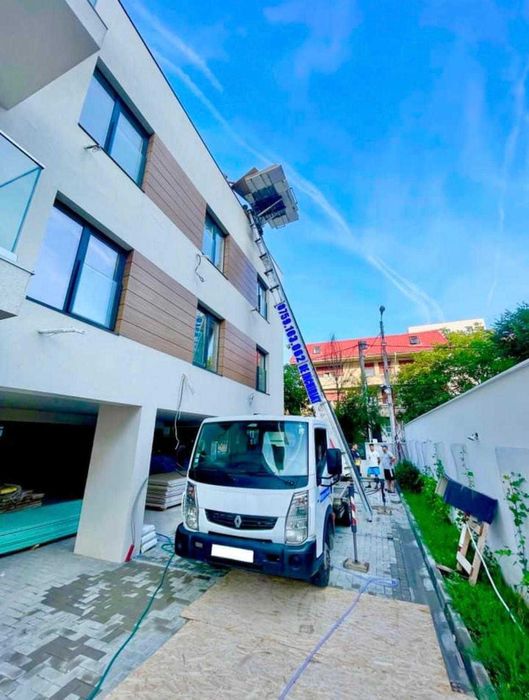 Lift exterior de închiriat 36M cu manipulatori, mobilă, construcții