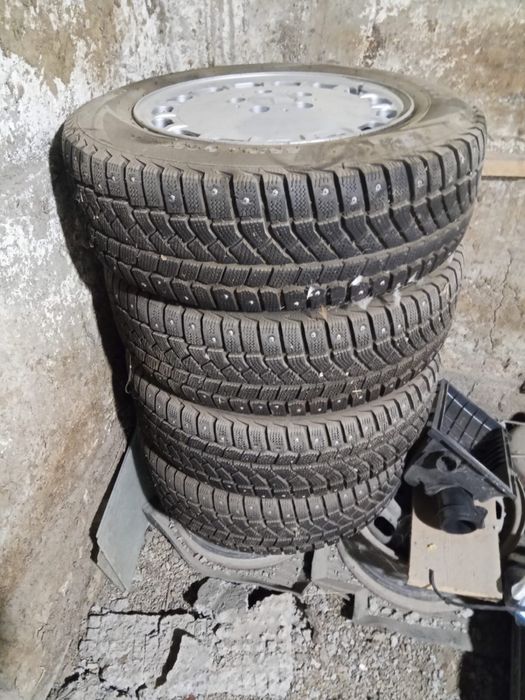 Диски с зимней резиной r15