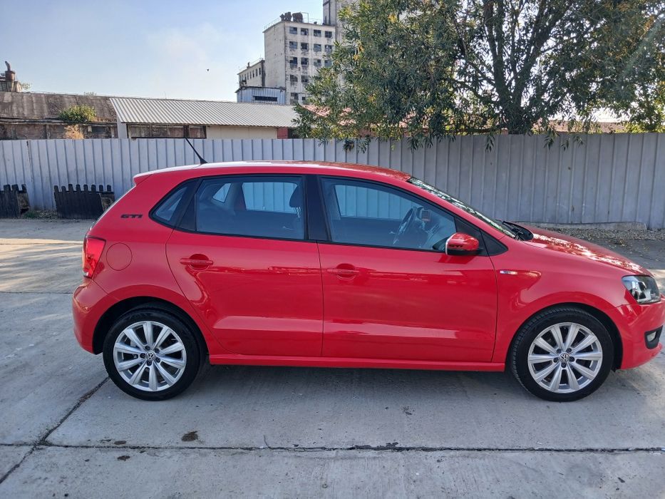 Volkswagen polo 12mpi 75cp BENZINĂ