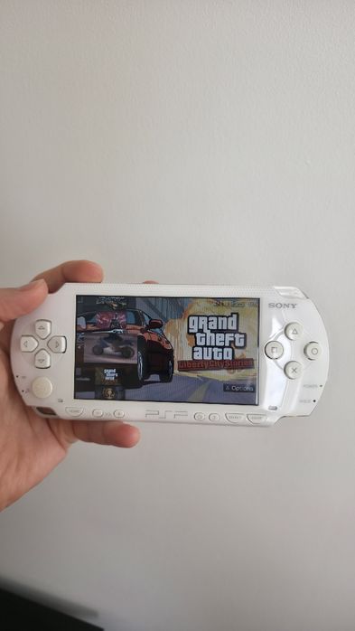 Sony PSP 1000, Modat, 550 jocuri, consola 9 în 1,  gata de joacă