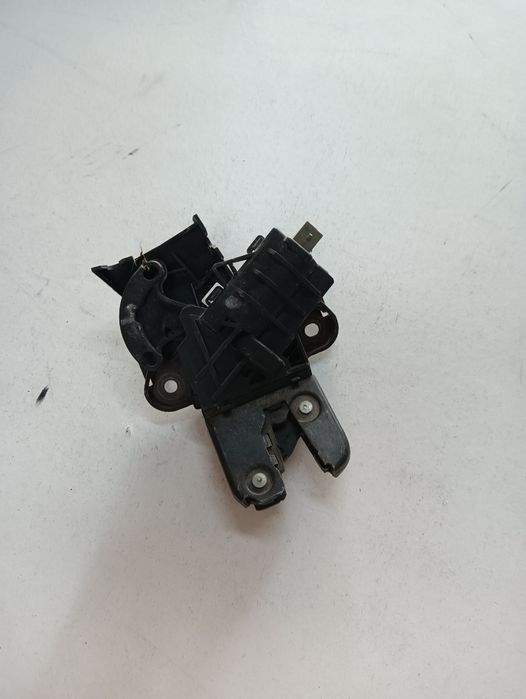 Broasca Haion Audi A8 Ii 4E2, 4E8 2002 - 2010 4F5827505B