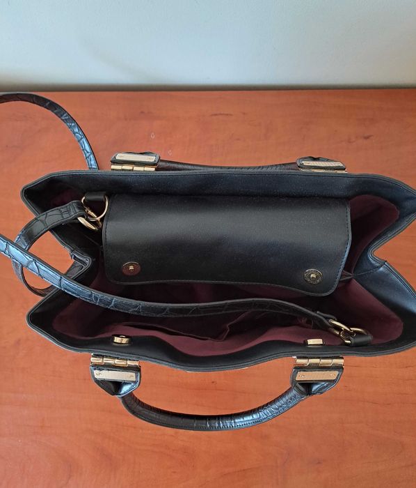 Дамска чанта. Нова