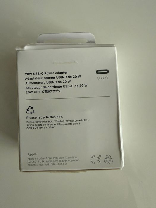 Power adapter Apple