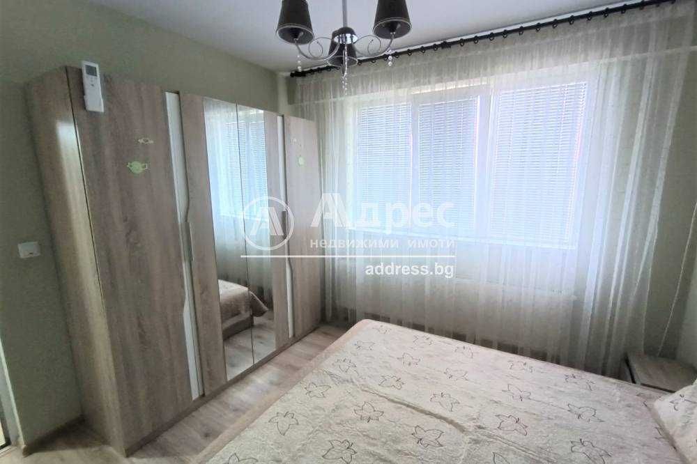 Продава се Двустаен апартамент в Разград, Бели Лом - 62 кв.м за 987 €/кв.м - Снимка #4