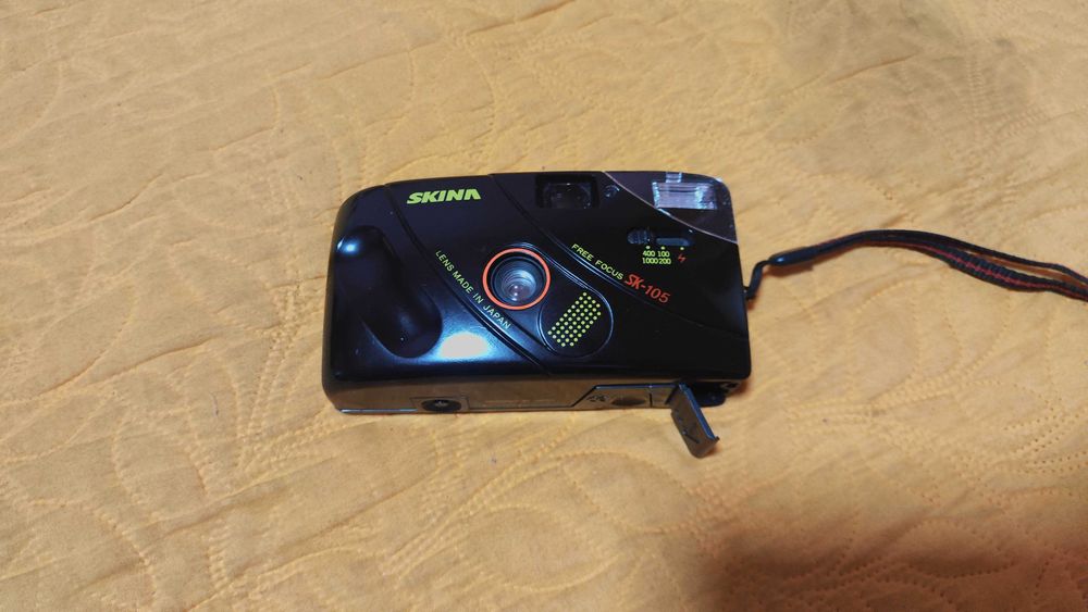 Фотоапарат с лента Skina