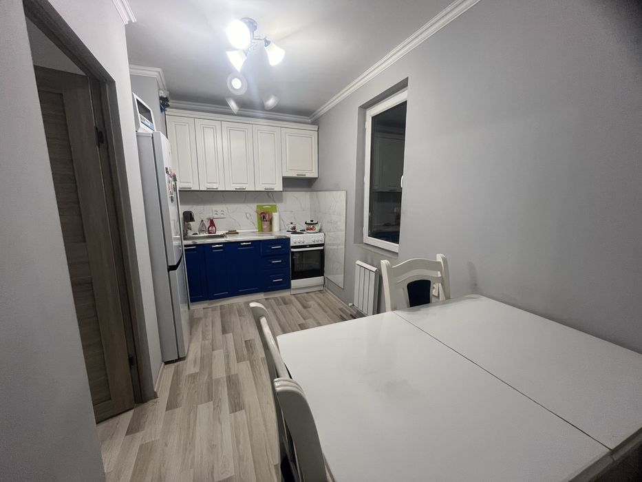 Ищем на подселение девушку