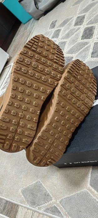 Under armour   44   28см  кафеви