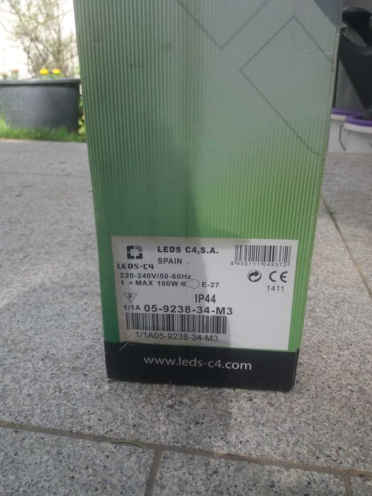 стенен аплик модел LEDS С4 Autdoor с алуминиев корпус ІР44 и стъкло