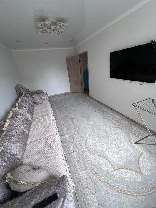 Продам квартиру 8 мкр 3 комнатный квартира