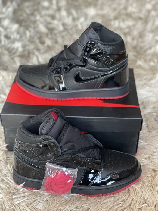 Air Jordan 1 Retro High Black Black Noire Metallic Triple Red
