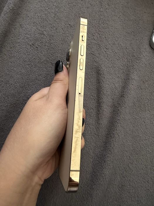 Продам Айфон Iphone 13 Pro Max