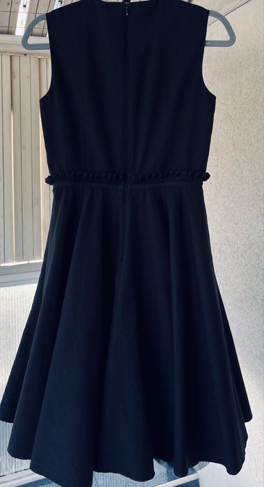 Скъпа маркова рокля лукс Red Valentino Италия