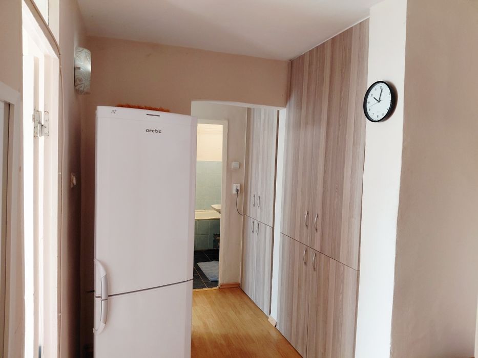 Dau in chirie ap PB 2 camere et 4, Pta Rogerius