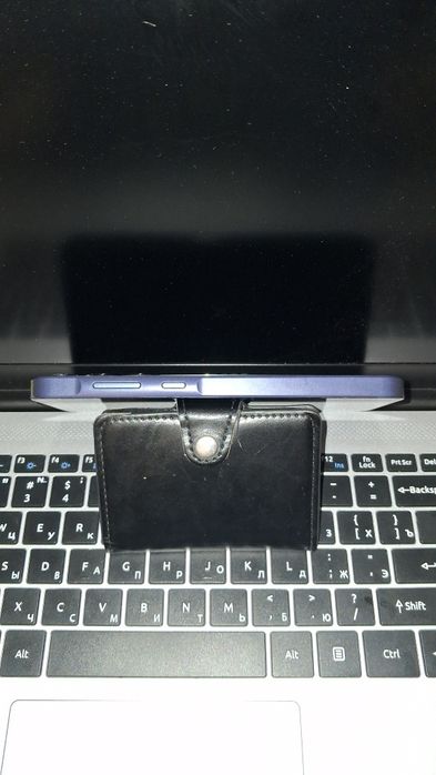 Samsung A35 128g holati zor