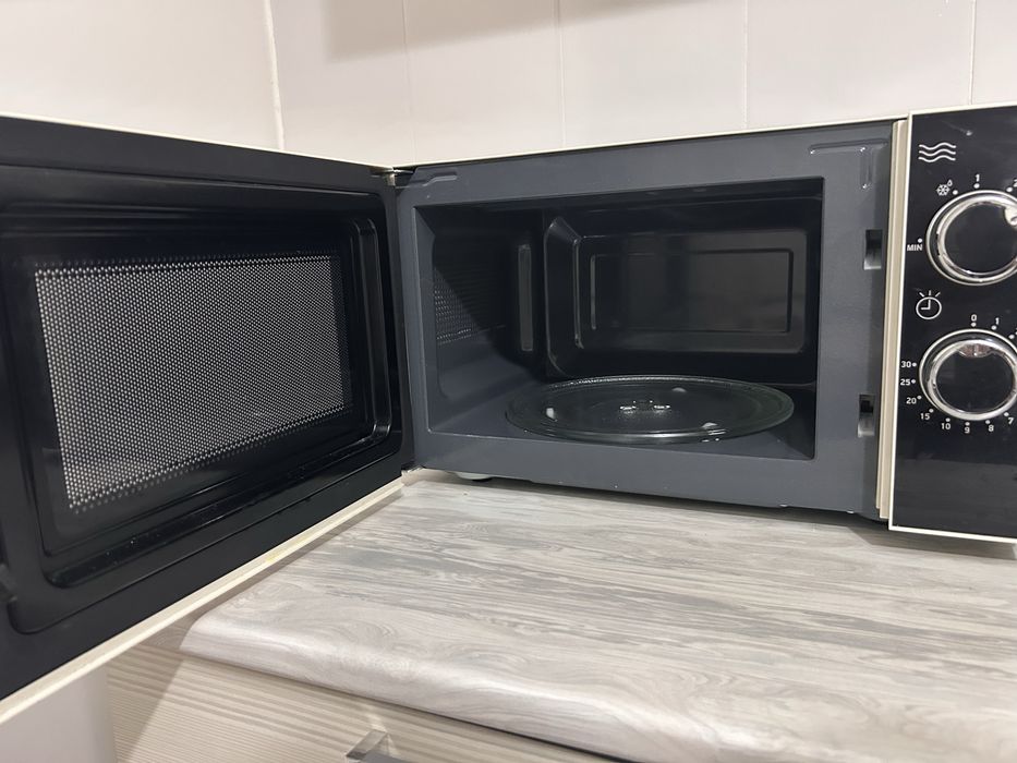 Продам микроволновку