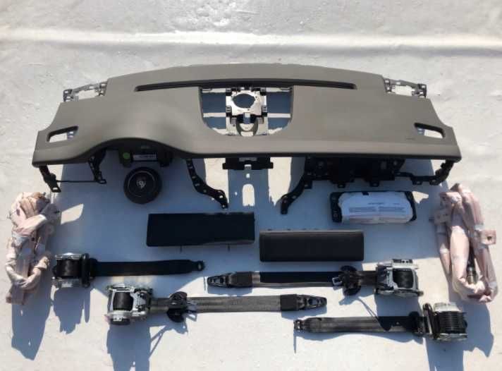 Porsche Macan kit airbag volan - plansa de bord mai multe culori