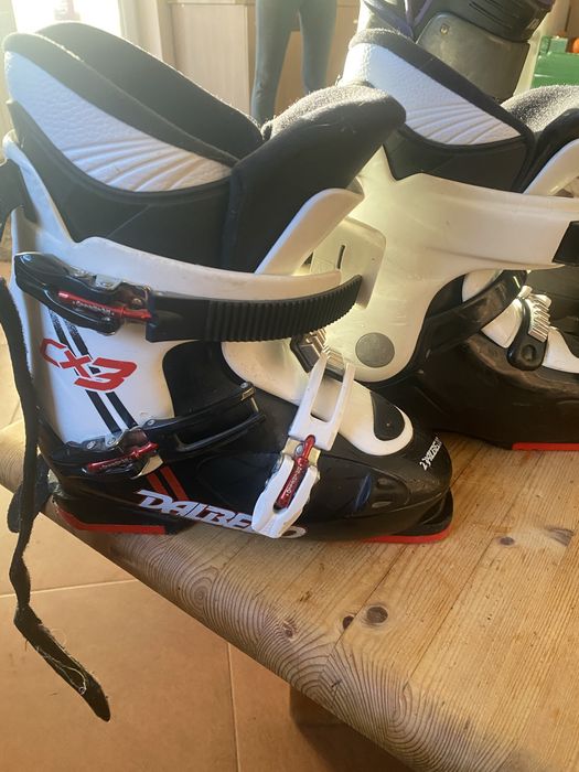 Sky-uri si clapari .