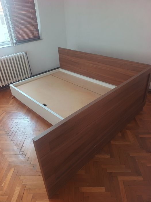 Pat 120/200 cu ladă depozitare.