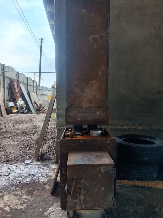 Пеш сатылады жаңа темер калын