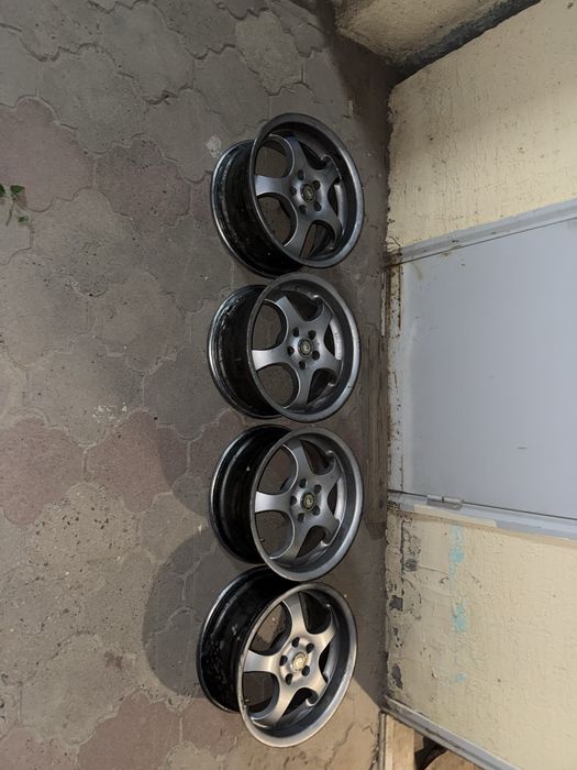 Диски/ титанка R17 5*112