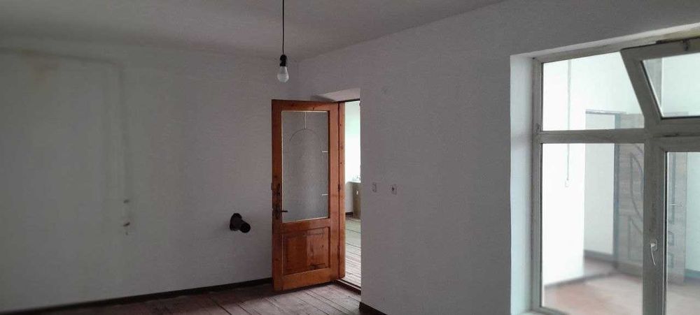 Ховли сотилади 5 сотих 3 хона, Андижон шахар, Камолот кучада.