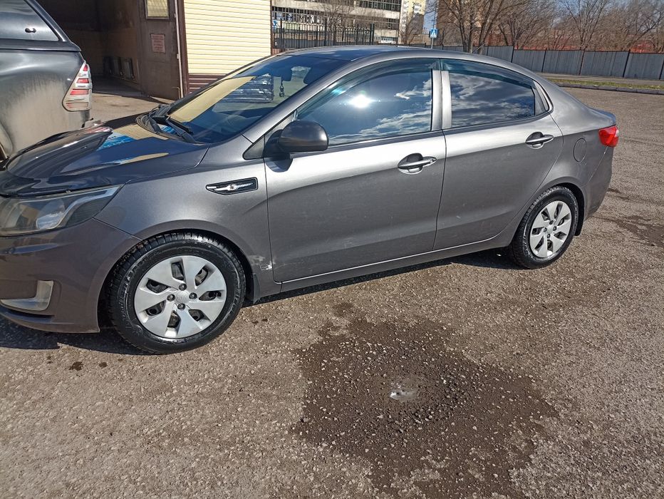 Автомобиль Киа Рио