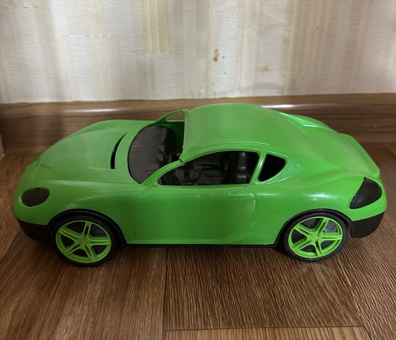 Игрушки (машинки и мишки)