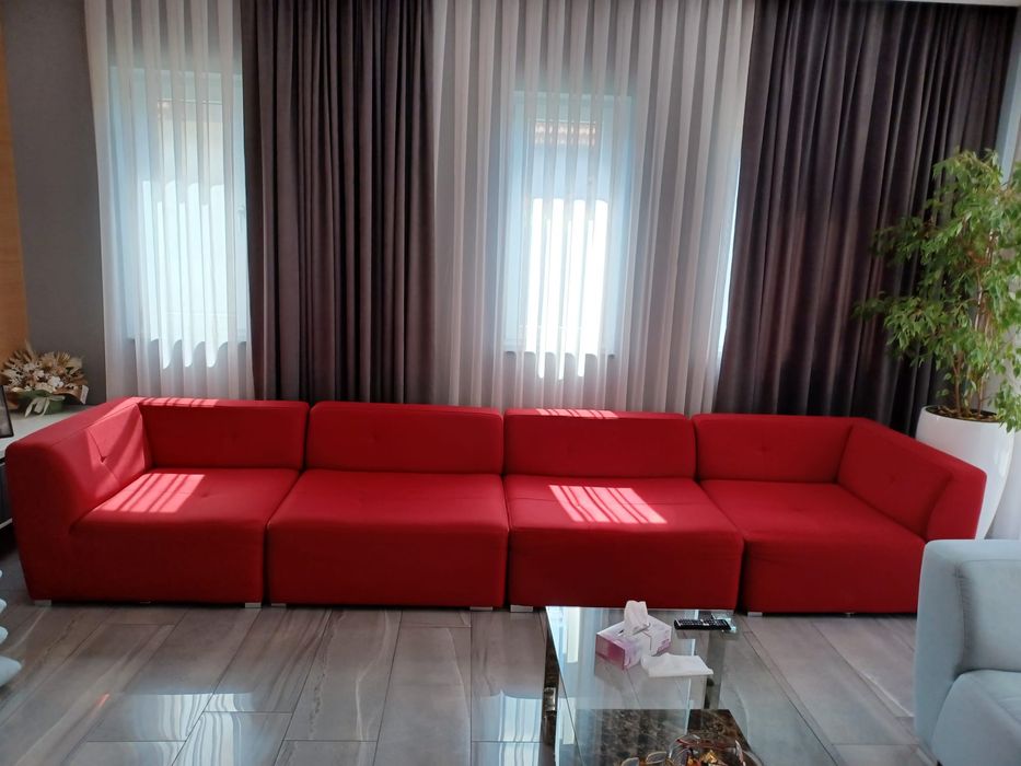 Canapea modulara moderna