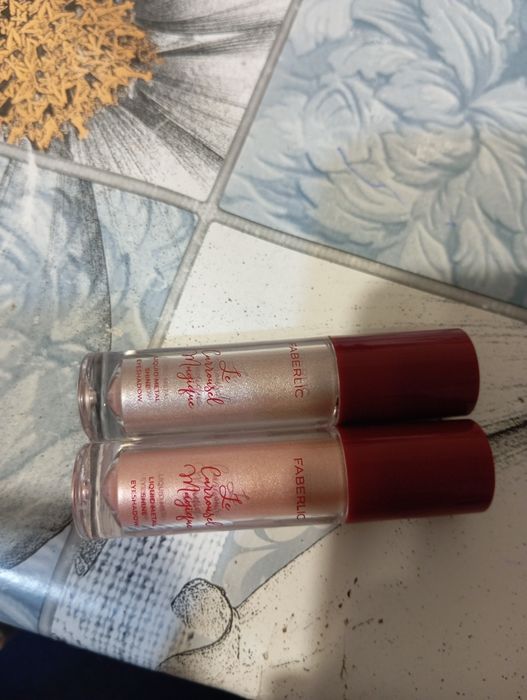 Продам косметику.