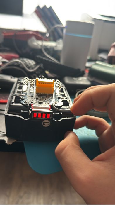 Repar acumulatori de filetante etc expert in acumulatori milwaukee