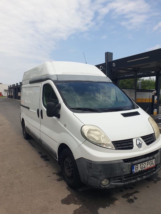 RENAULT Trafic