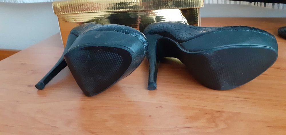 Официални обувки НОВИ 35 номер