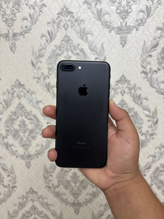 Iphone 7 plus.