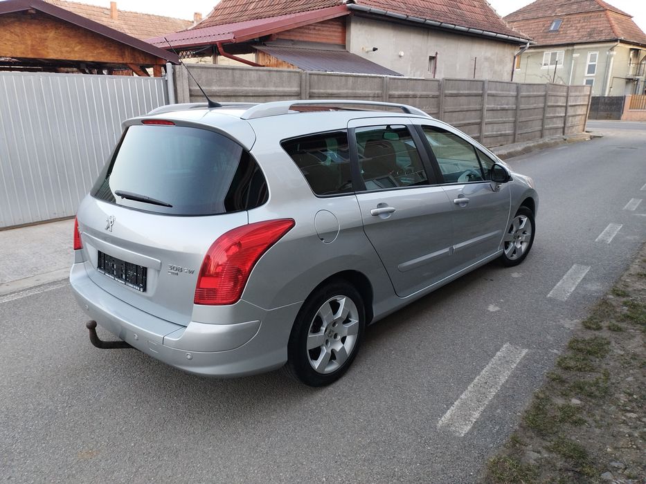 Peugeot 308 1.6 E-HDI 2013