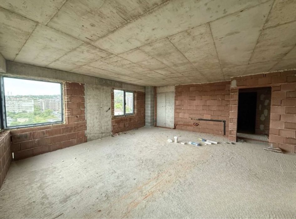 Продава се Тристаен апартамент в Варна, Чайка - 122 кв.м за 1611 €/кв.м - Снимка #4