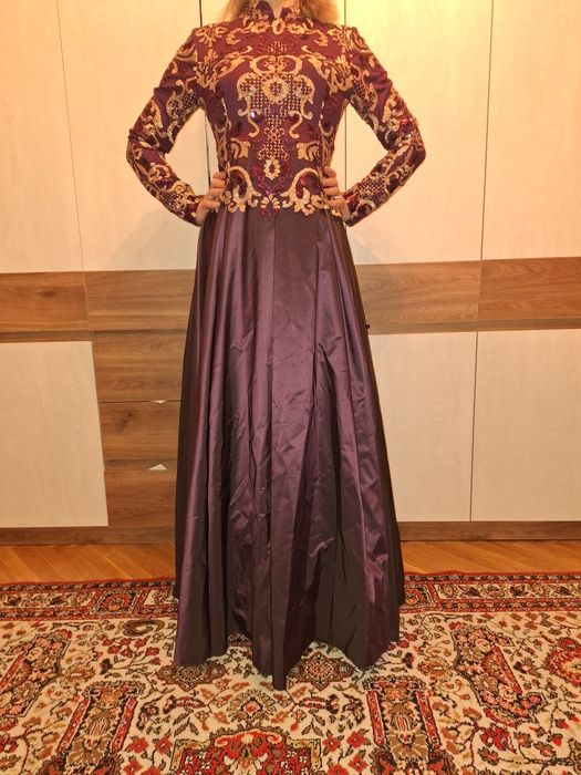 Бални рокли (вечерни)