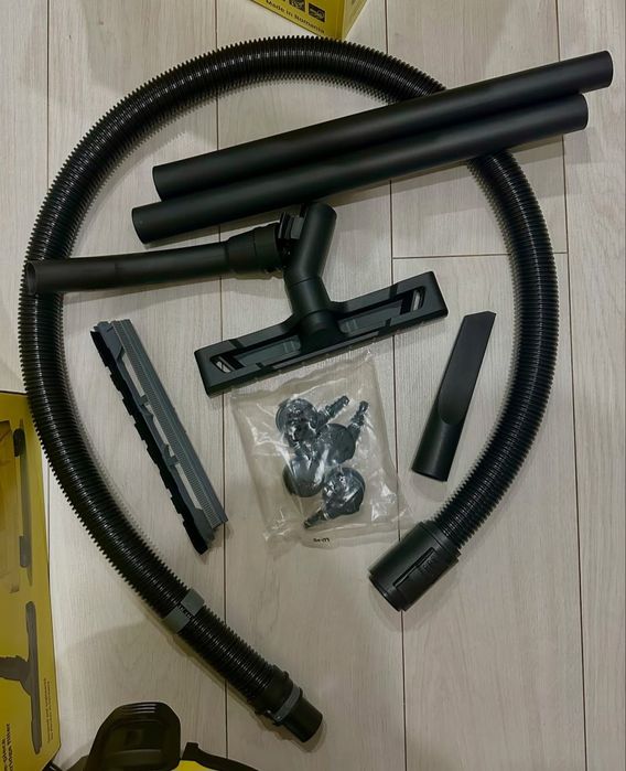 Новый пылесос Karcher WD3 V-17/4/20