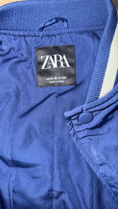 Весенний бомбер зара