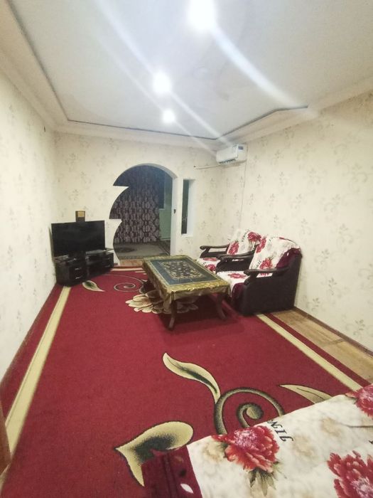 Аренда коракамиш 3.хонали ало туйхона оилага берилади расмдаги уй