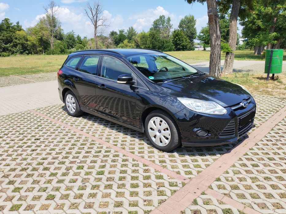 Vând Ford focus 2012