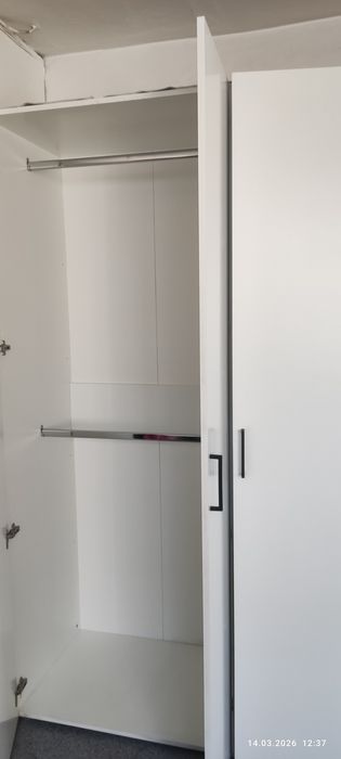 Продаётся вместительный шкаф 200×207×57