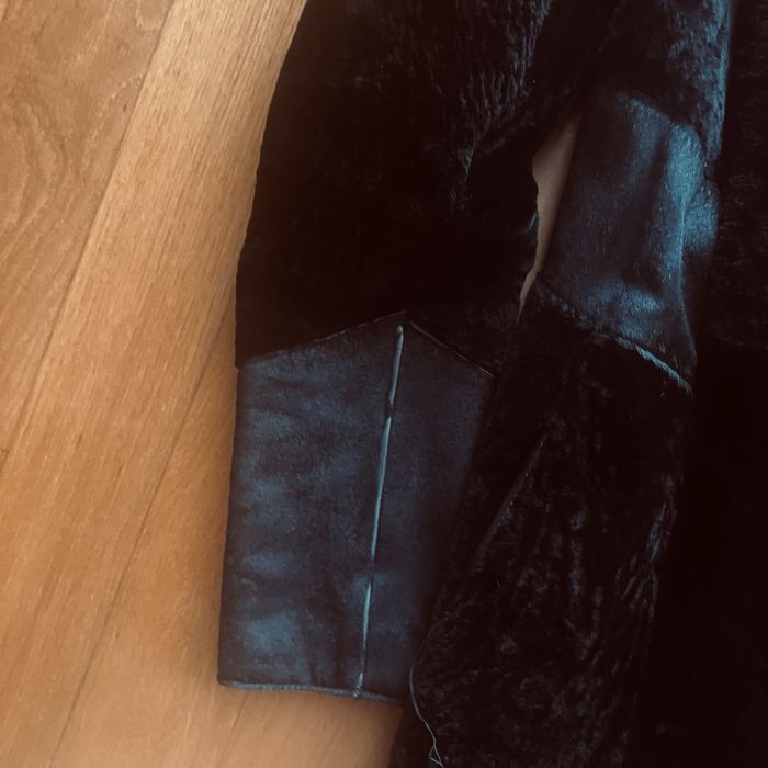 Blana naturala  culoarea neagra
