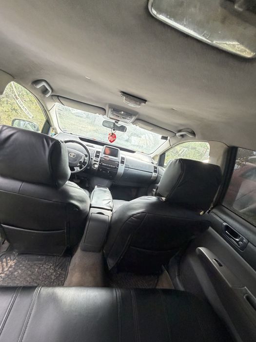 Toyota prius втора генерация
