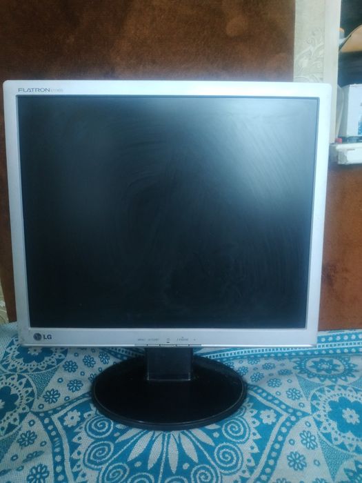 Монитор для компьютера б/у