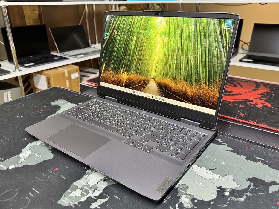 Игровой Lenovo LOQ 15 Ryzen 5-7640HS/16GBDDR5/SSD512GB/RTX3050 6GB