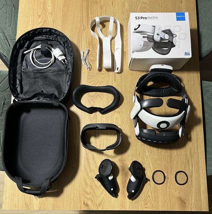 Meta Oculus Quest 3 + BoboVR S3 pro + accesorii
