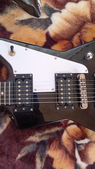 Vand chitara electrica Harley Benton